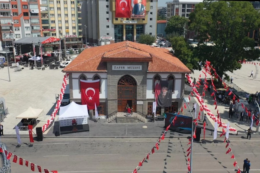 Beklenen An Geldi: Zafer Müzesi Yenilenen Haliyle Halka Açıldı