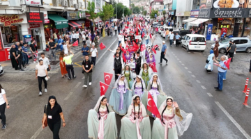 102 Yıllık Gurur ve Coşku Afyonkarahisar'da Yaşandı