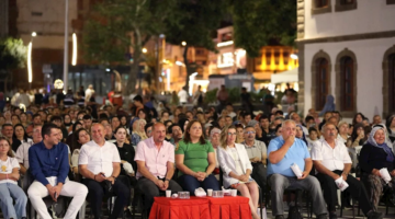 “Aybüke: Öğretmen Oldum Ben” Filmine Büyük İlgi