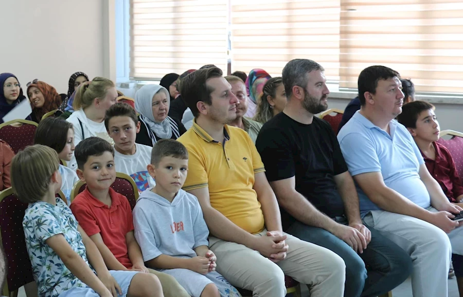 Karataş: "Yüzyıl Sonrasını Düşünüyorsak Ahlaklı Nesiller Yetiştirmeliyiz"