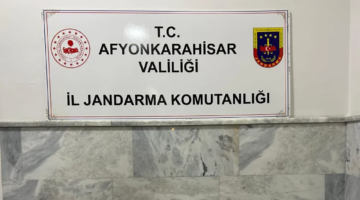 Afyonkarahisar’da Tarihi Eser Operasyonu: Roma Dönemine Ait Heykel Ele Geçirildi